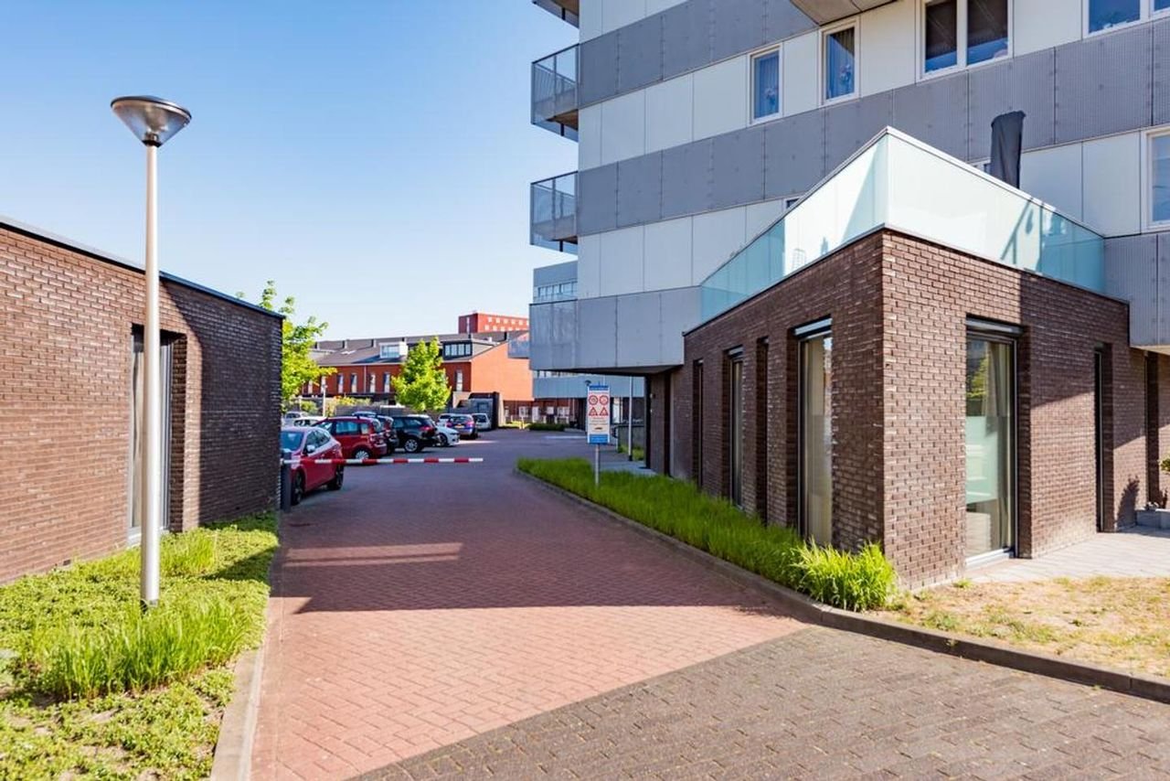 3-kamer appartement met terras bij station - Afbeelding 18