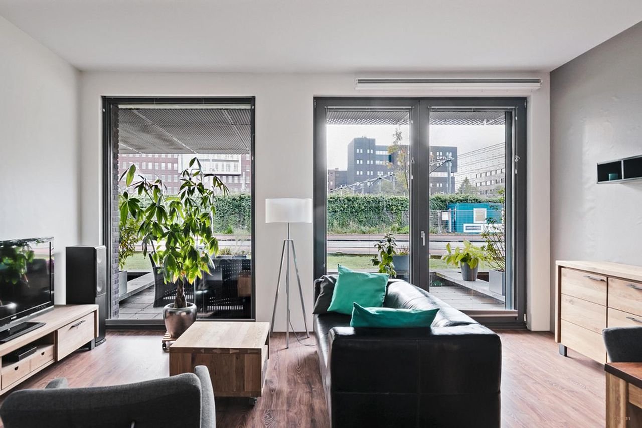 3-kamer appartement met terras bij station - Afbeelding 5