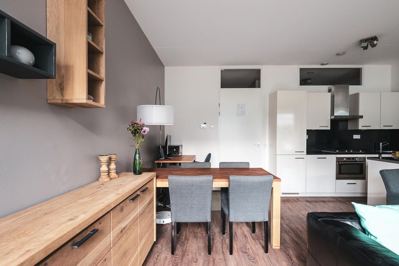 3-kamer appartement met terras bij station - Afbeelding 7