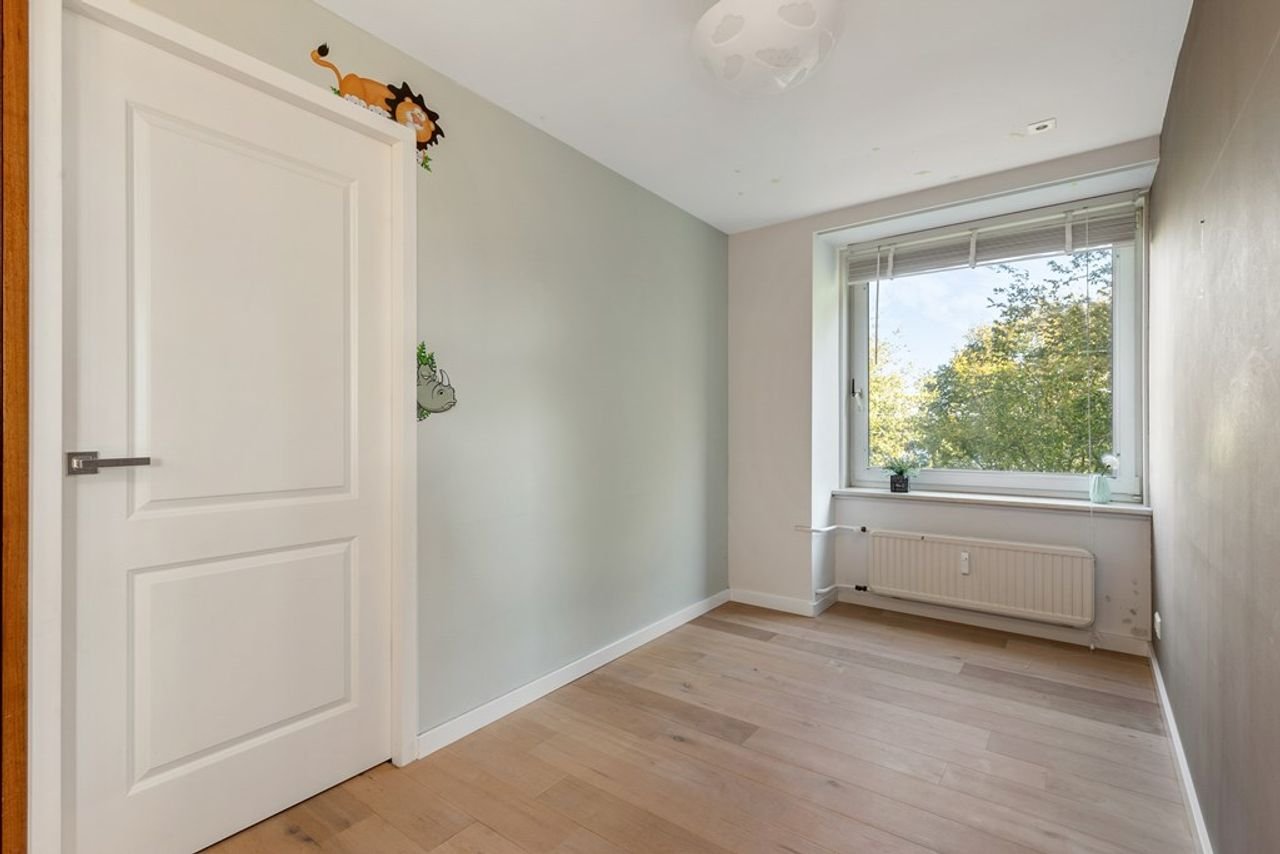 170 m² with views of the Sloterplas - Image 15