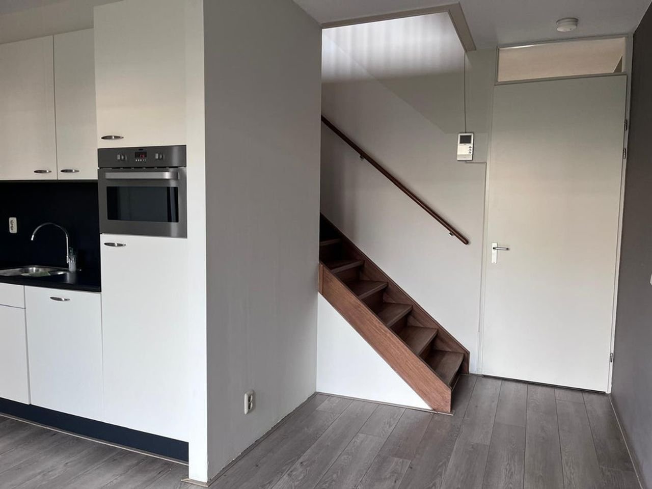 Ruime gezinswoning met garage - Afbeelding 9