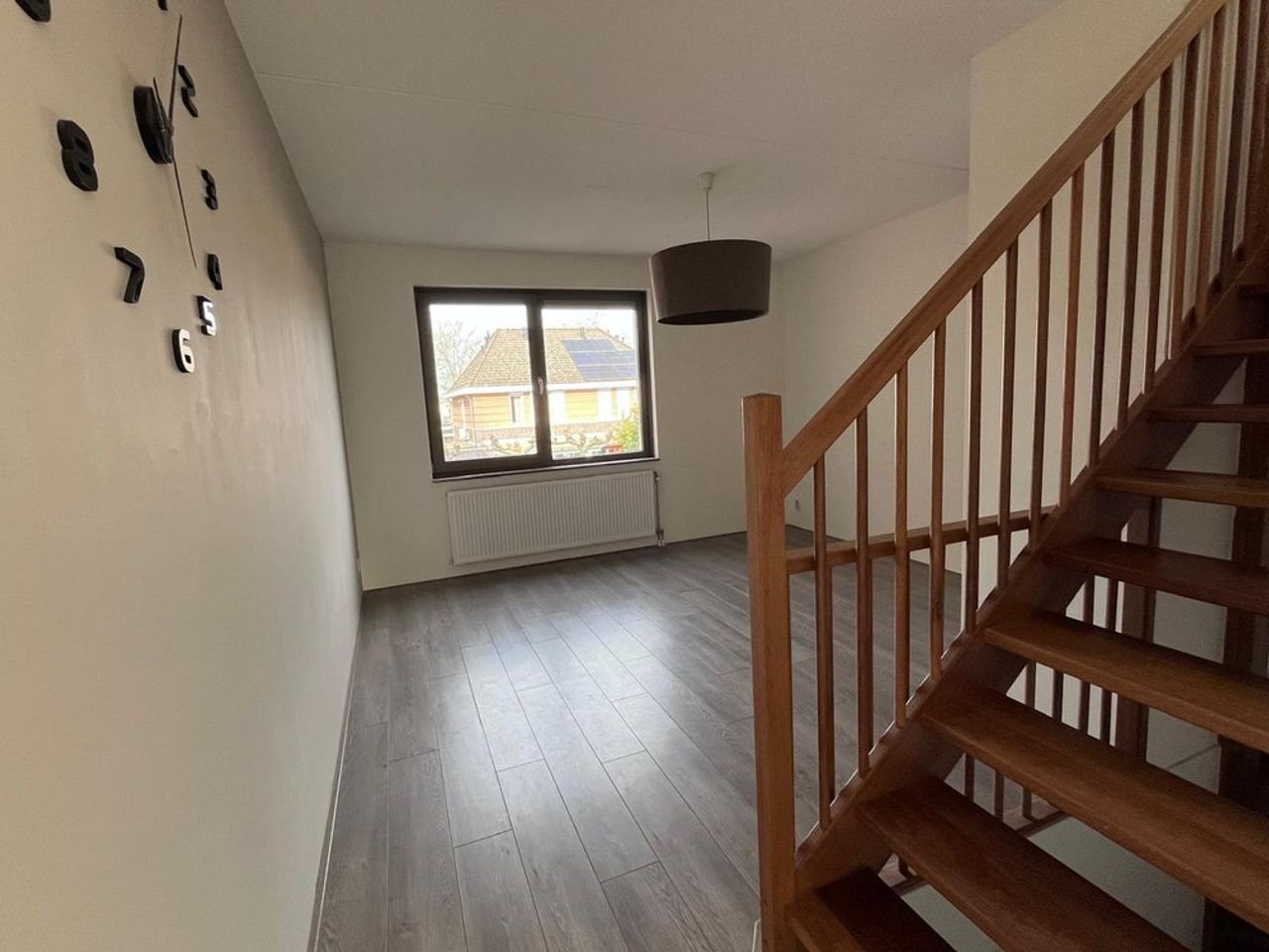 Ruime gezinswoning met garage - Afbeelding 13