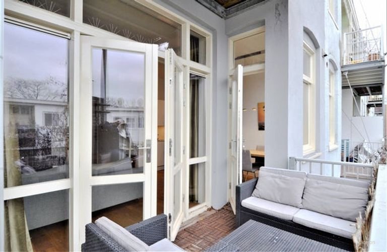 Furnished 2-bedroom apartment with balcony - Image 13