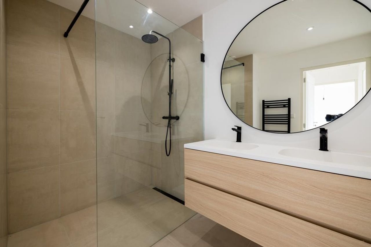 4-room apartment in quiet Blijdorp - Image 23