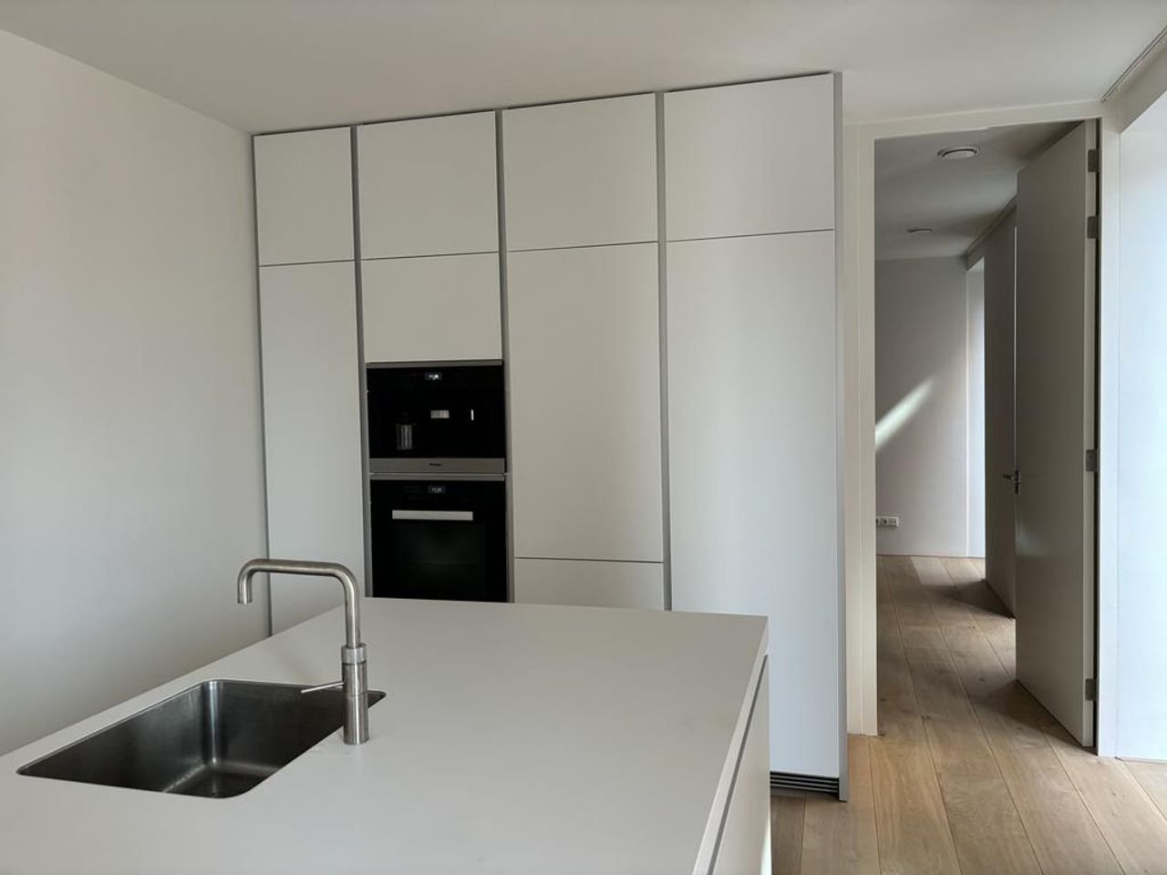 101 m² apartment near the Grote Markt - Image 13