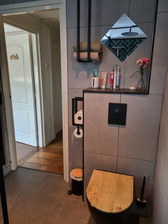 Furnished house on the edge of the forest in Arnhem - Image 15