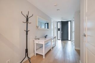 150 m² apartment with large terrace - Image 10