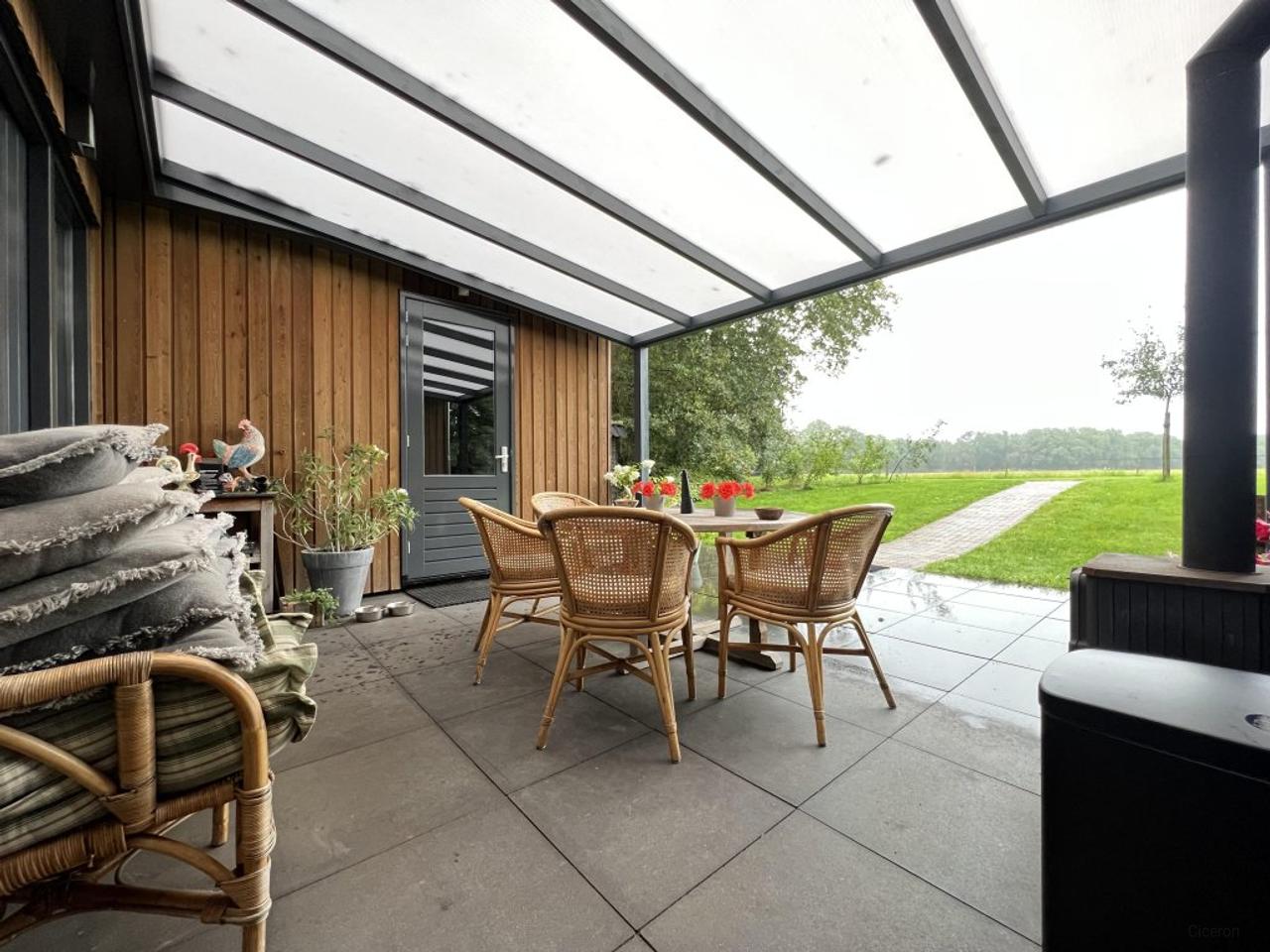 Detached Bungalow with 2 Bathrooms - Image 16