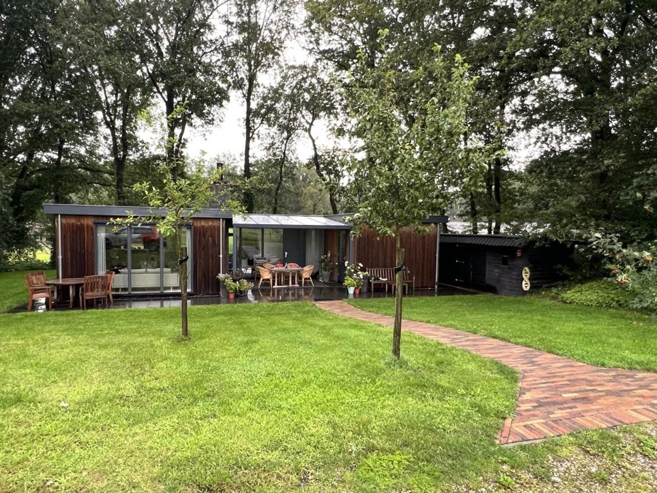 Detached Bungalow with 2 Bathrooms - Image 19
