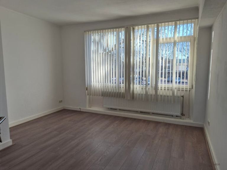 Apartment with roof terrace in Vught - Image 4