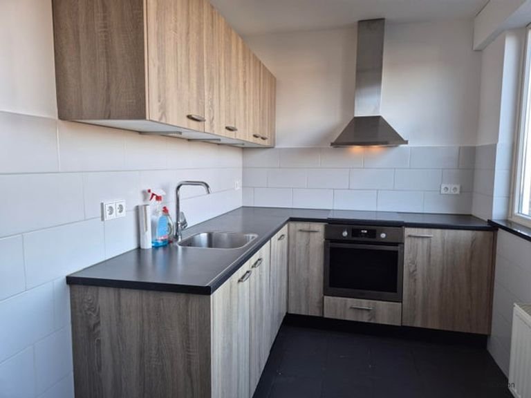 Apartment with roof terrace in Vught - Image 3