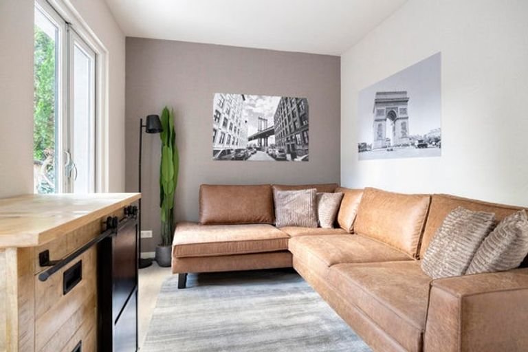 Student room with garden in IJsselmonde - Image 10