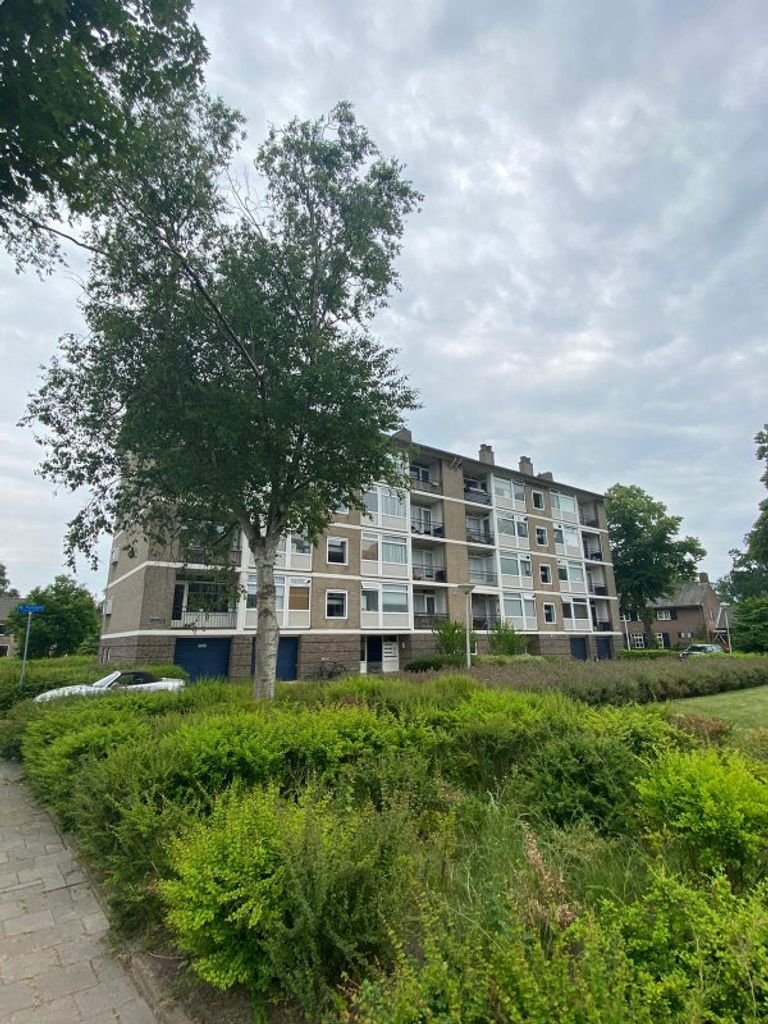 Studio met groot balkon in Burghplan - Afbeelding 1