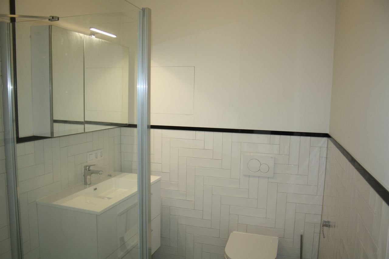 Apartment with courtyard in Heerlen - Image 14