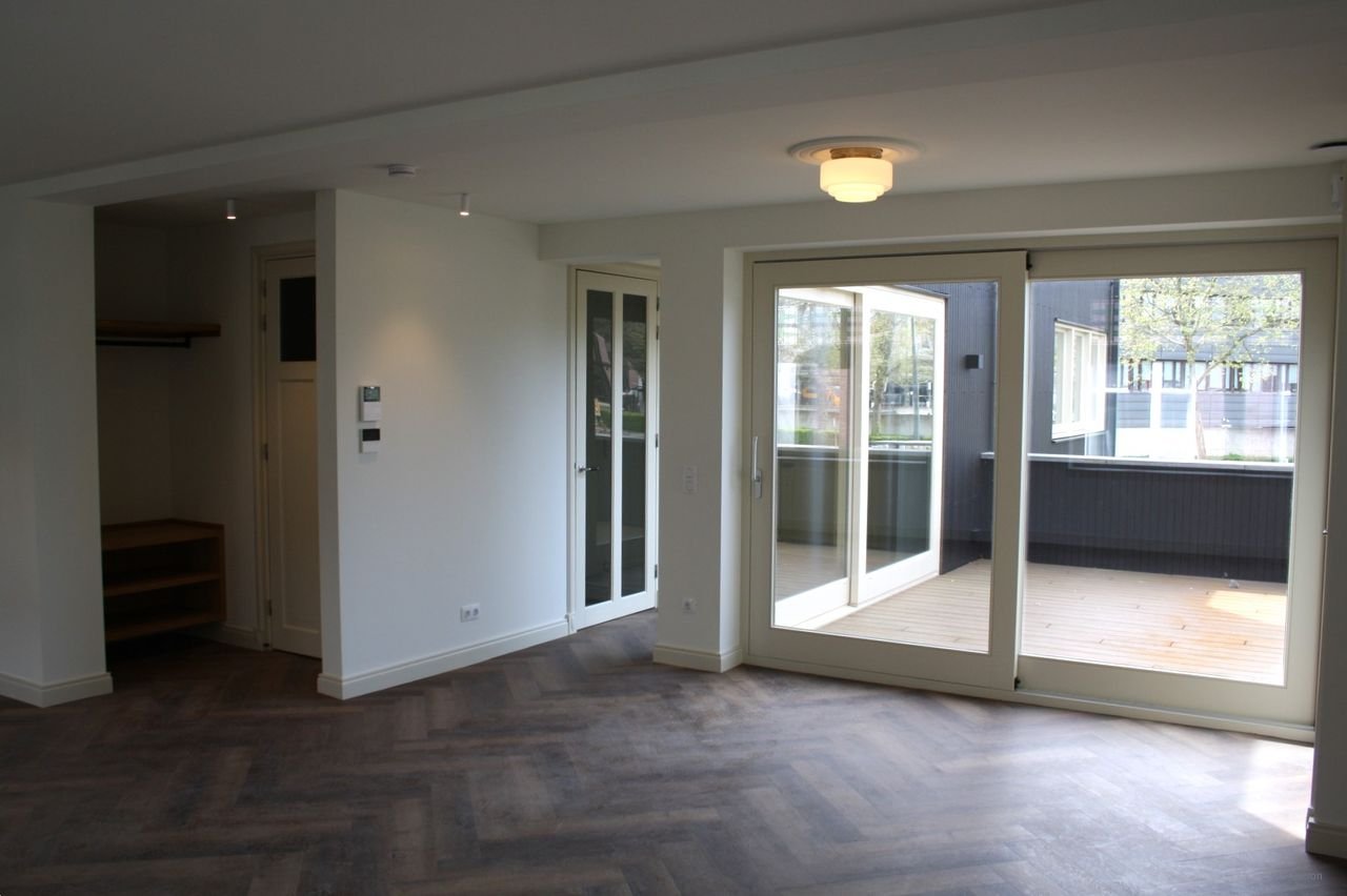 Apartment with roof terraces in Heerlen - Image 4