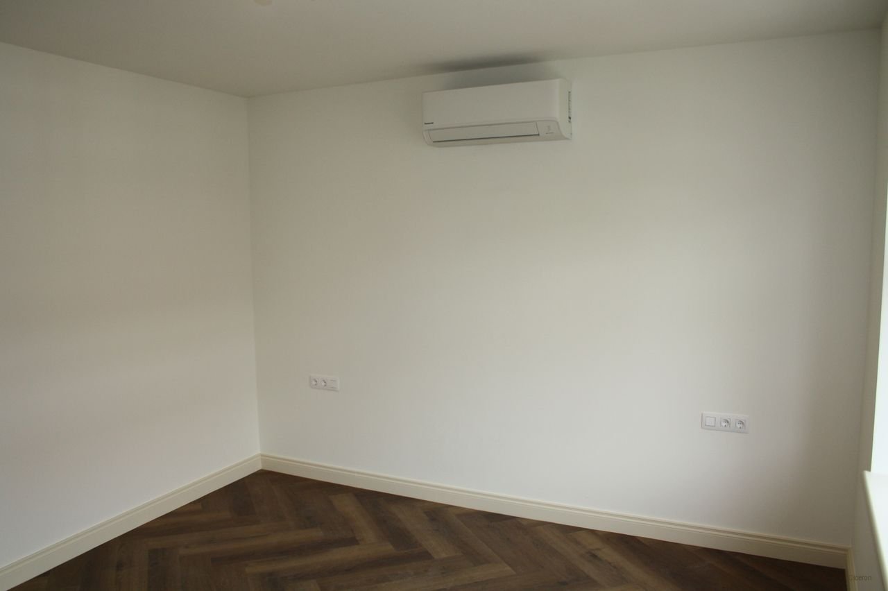 Apartment with roof terraces in Heerlen - Image 17