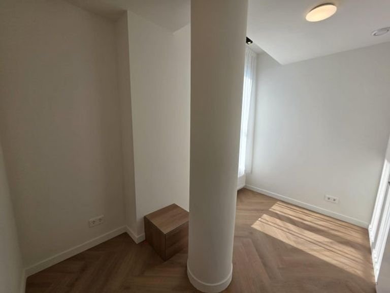 Vernieuwd 90m² appartement in hartje Hengelo - Afbeelding 13