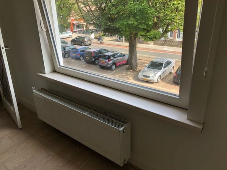 Gemeubileerd 2-kamerappartement met balkon - Afbeelding 12