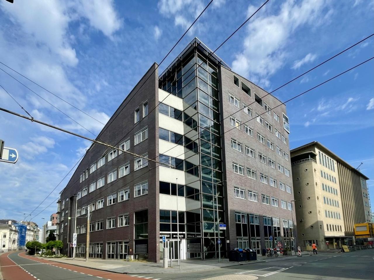 Studio with Roof Terrace and Gym in Arnhem - Image 1