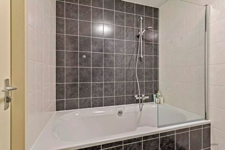 Student Rooms near Woensel XL - Image 11