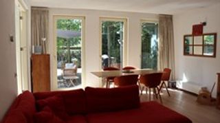 Vrijstaand huis met grote tuin - Afbeelding 3
