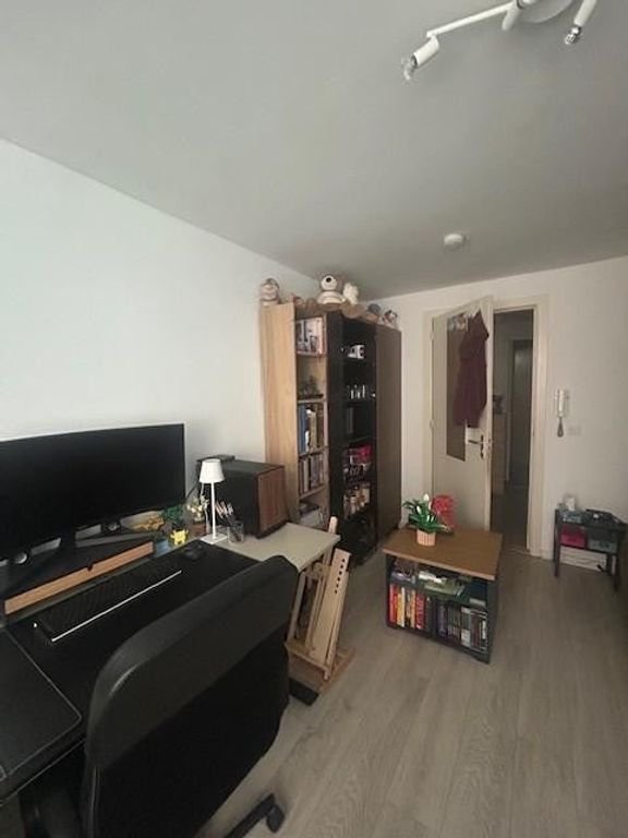 Bright student room in the heart of Gouda - Image 5