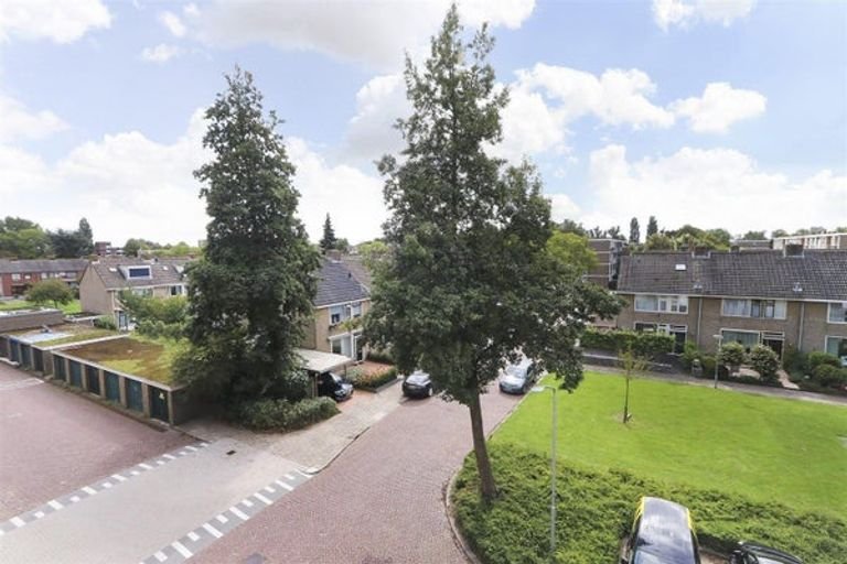 4-kamer appartement met balkon op zuid - Afbeelding 11