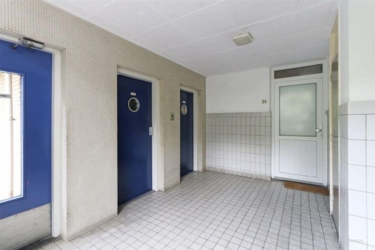 4-kamer appartement met balkon op zuid - Afbeelding 4