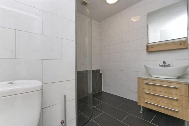 4-kamer appartement met balkon op zuid - Afbeelding 13