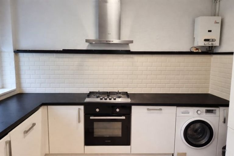 4-kamer appartement met balkon op zuid - Afbeelding 17