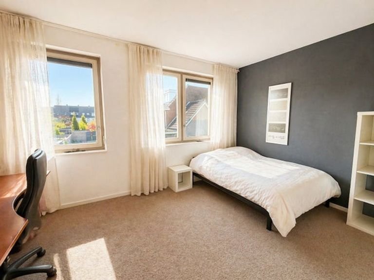 130 m2 Townhouse with Garden - Image 8