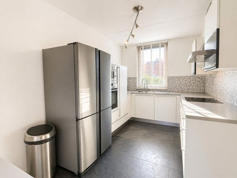 130 m2 Townhouse with Garden - Image 6