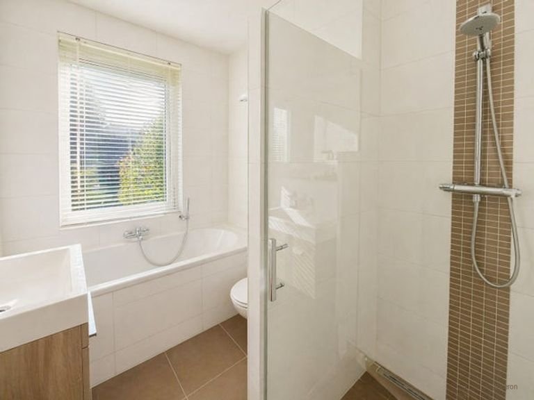 130 m2 Townhouse with Garden - Image 10