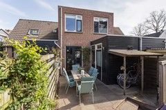Terraced house with garden in Heijenoord - Image 18