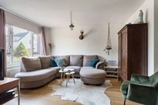Terraced house with garden in Heijenoord - Image 3