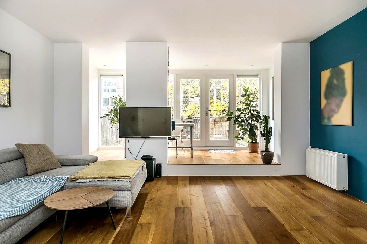 2-slaapkamer met balkon in Oud-West - Afbeelding 1