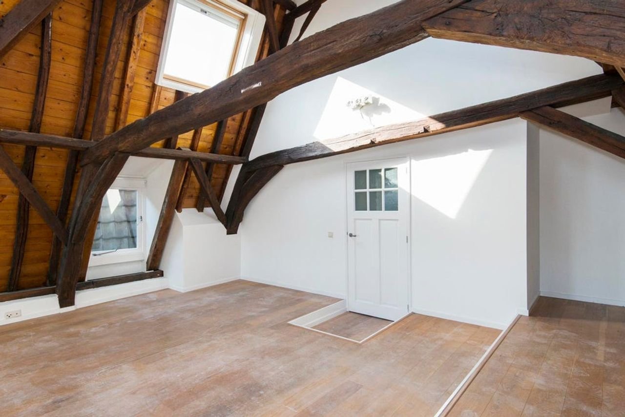 Licht appartement met dakterras aan de gracht - Afbeelding 15