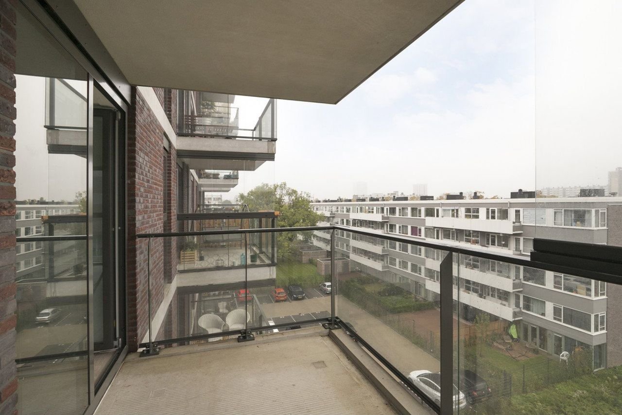 107 m² appartement met 3 slaapkamers - Afbeelding 19