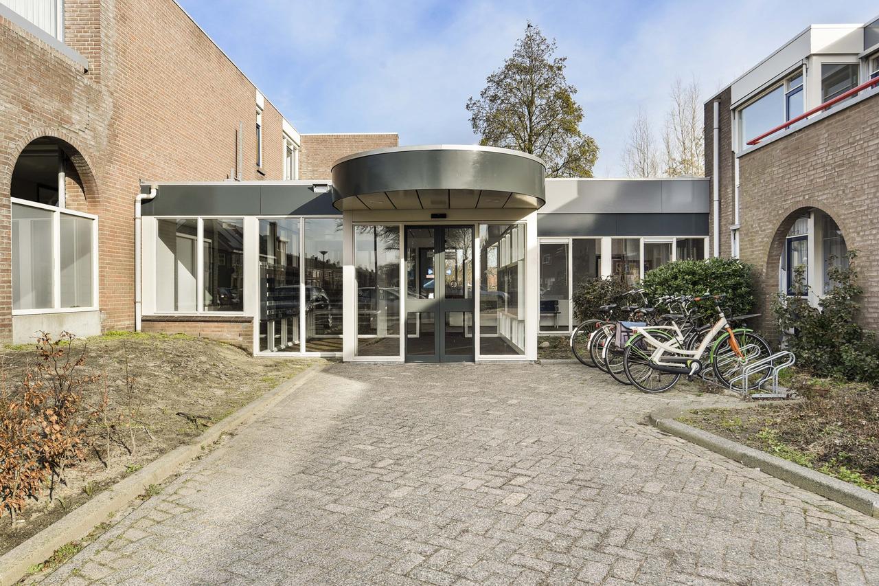 55+ apartment with garden in Besoyen - Image 5