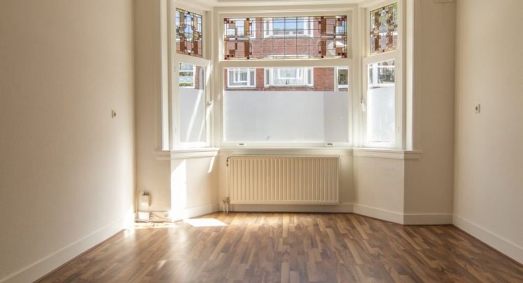 Energiezuinige benedenwoning met tuin in de Rivierenbuurt - Afbeelding 1