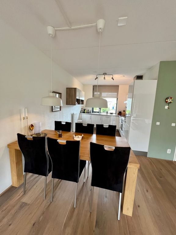 Furnished 5-bedroom house - Image 6