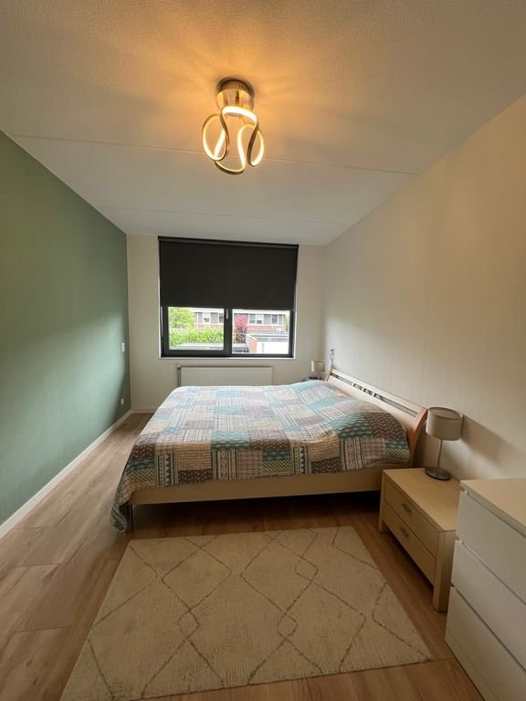 Furnished 5-bedroom house - Image 9