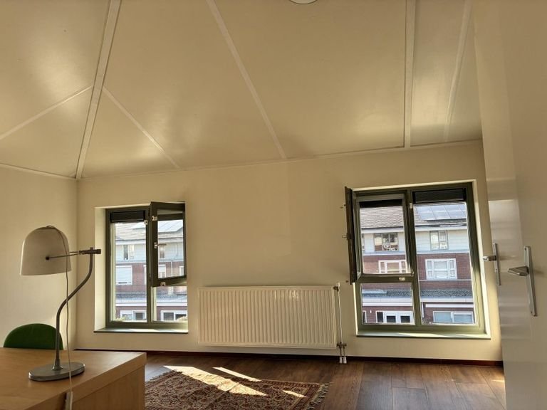 Semi-detached house with garden in Westwijk - Image 24