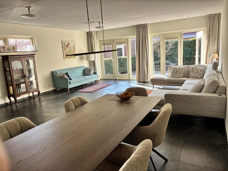 Semi-detached house with garden in Westwijk - Image 4
