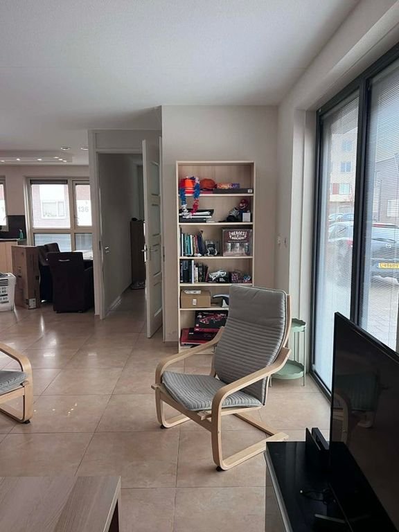 Family Home with 3 Bedrooms in Getfert - Image 8