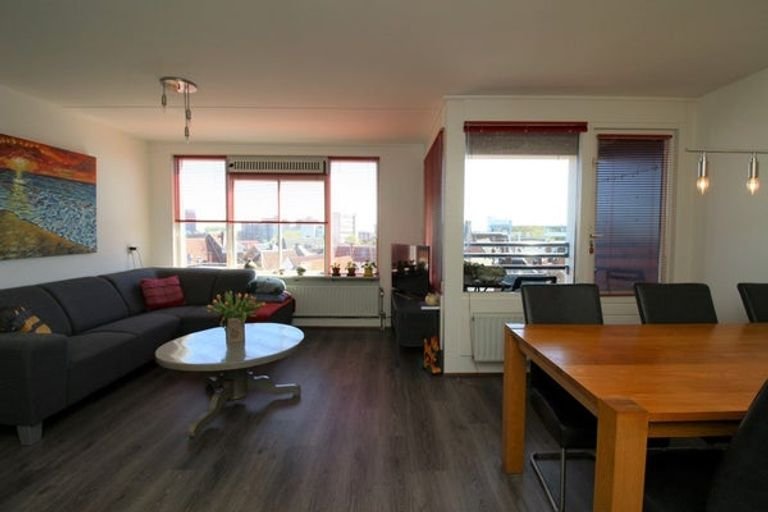 71 m² appartement met balkon in centrum - Afbeelding 2