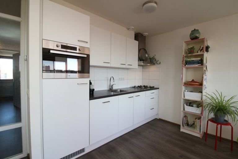 71 m² appartement met balkon in centrum - Afbeelding 5