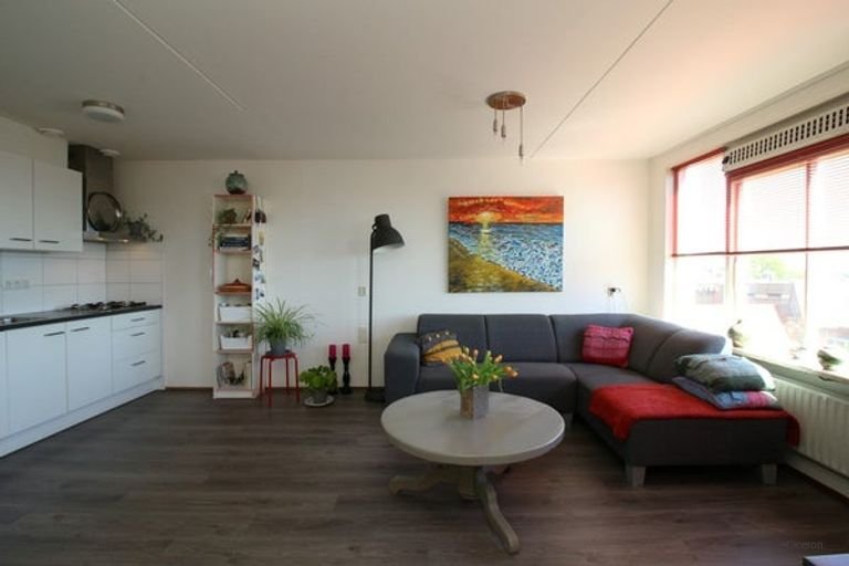 71 m² appartement met balkon in centrum - Afbeelding 3