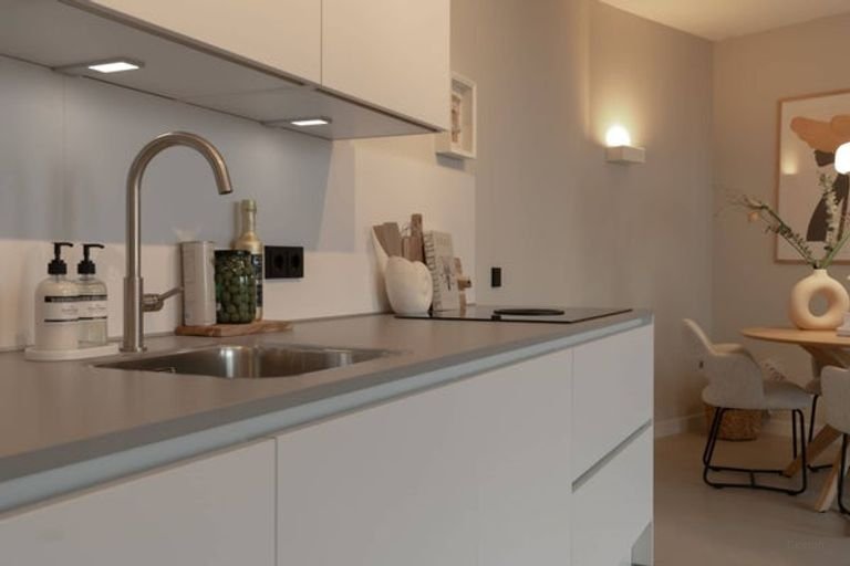 Gemeubileerd 3-kamerappartement met balkon - Afbeelding 9