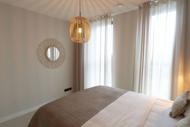 Gemeubileerd 3-kamerappartement met balkon - Afbeelding 14